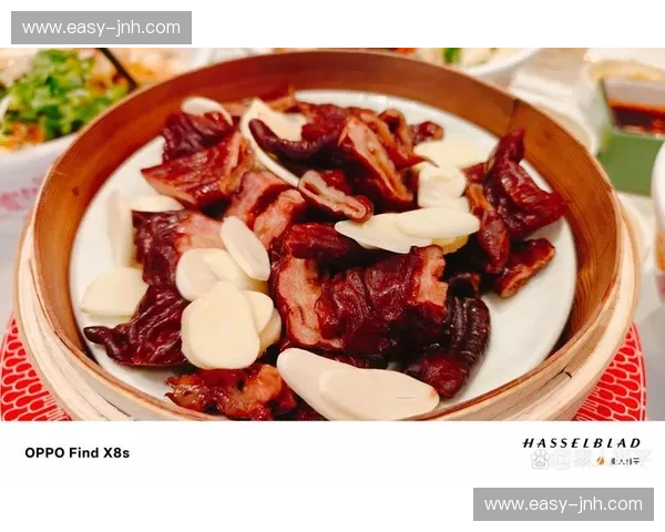 舌尖上的史诗：陕西美食遇上包头风味，一场味蕾的南北大碰撞